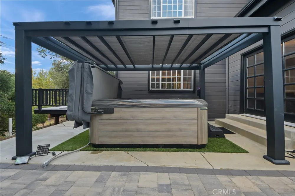 2514 Sierra Creek Agoura Hills, CA 91301