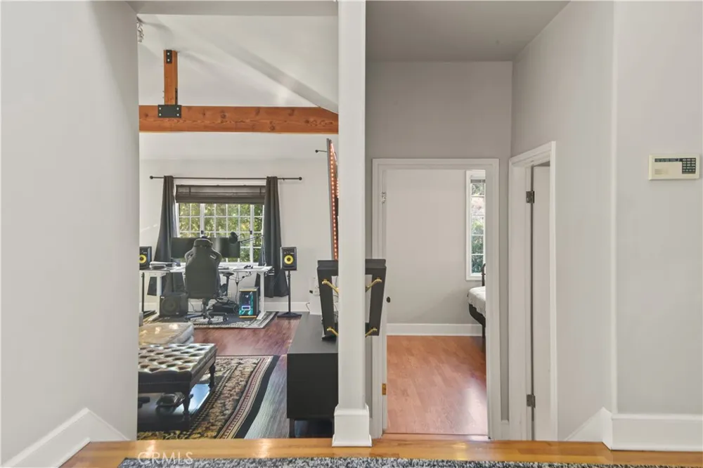2514 Sierra Creek Agoura Hills, CA 91301