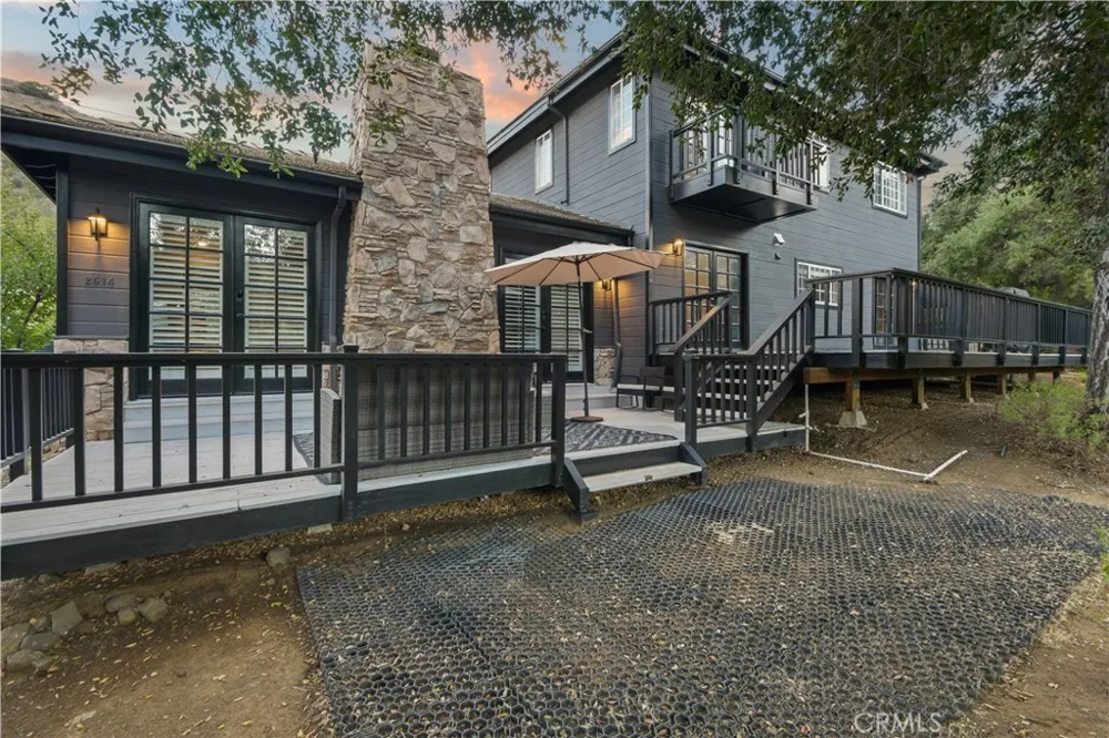 2514 Sierra Creek Agoura Hills, CA 91301