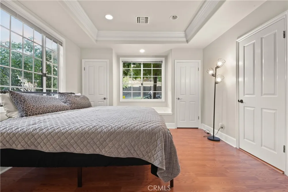 2514 Sierra Creek Agoura Hills, CA 91301