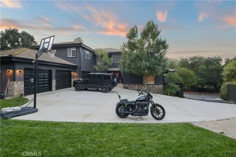 2514 Sierra Creek