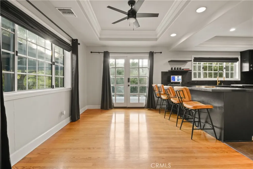 2514 Sierra Creek Agoura Hills, CA 91301