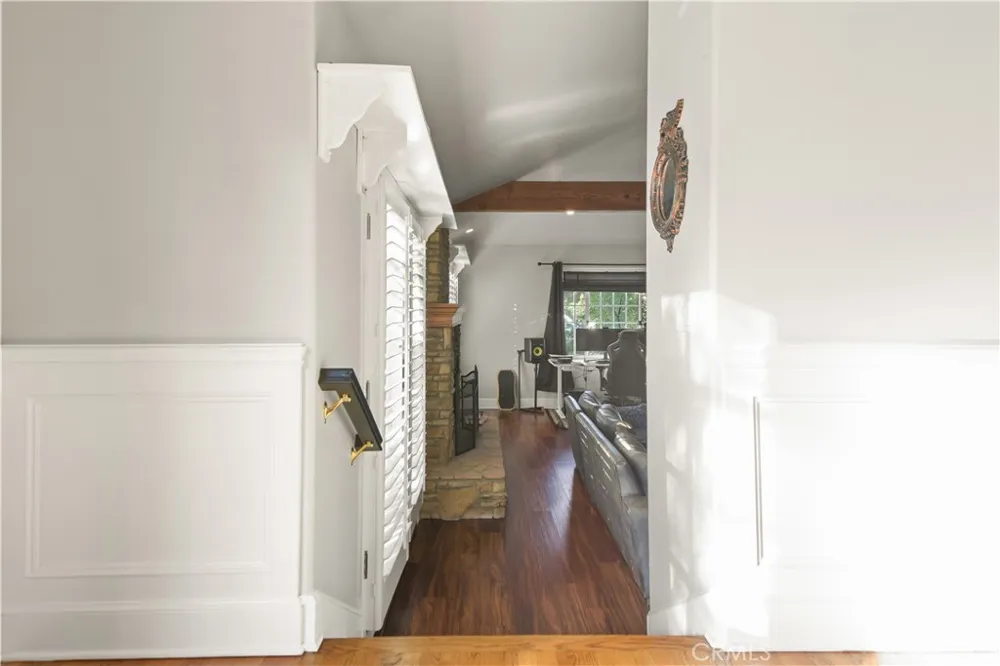 2514 Sierra Creek Agoura Hills, CA 91301