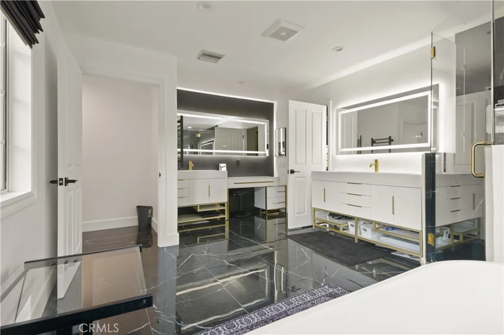 2514 Sierra Creek Agoura Hills, CA 91301