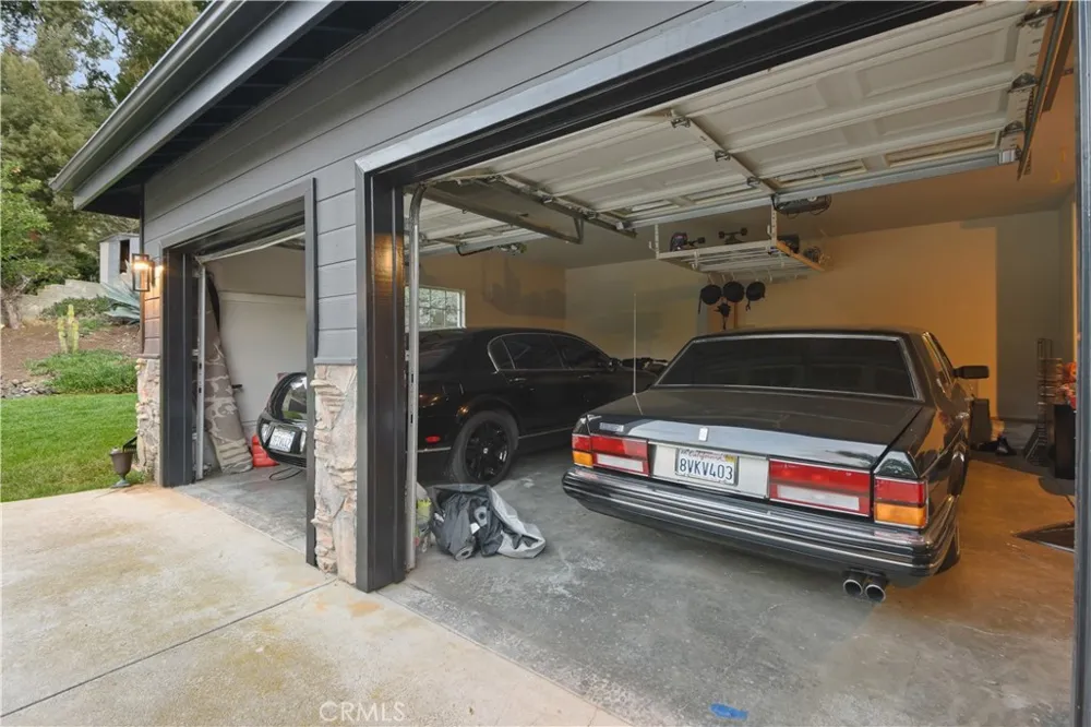 2514 Sierra Creek Agoura Hills, CA 91301