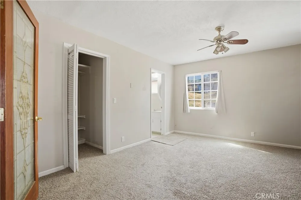 39646 87th W Leona Valley, CA 93551