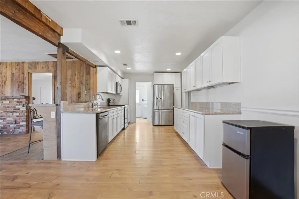 39646 87th W Leona Valley, CA 93551