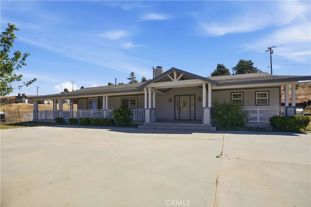 39646 87th W Leona Valley, CA 93551