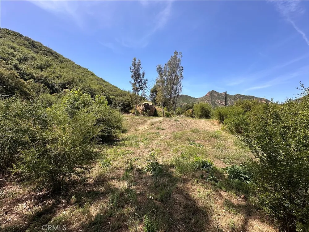 Mulholland Hwy APN: 4464-018-018 Agoura, CA 91301