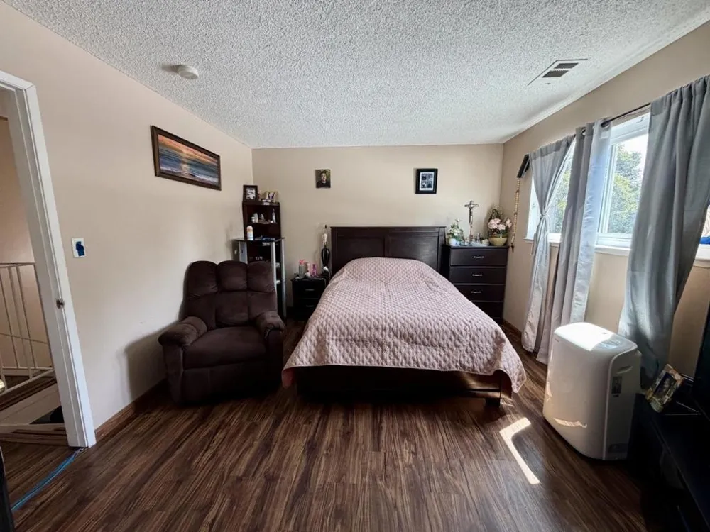 542 Salem Way Stockton, CA 95207