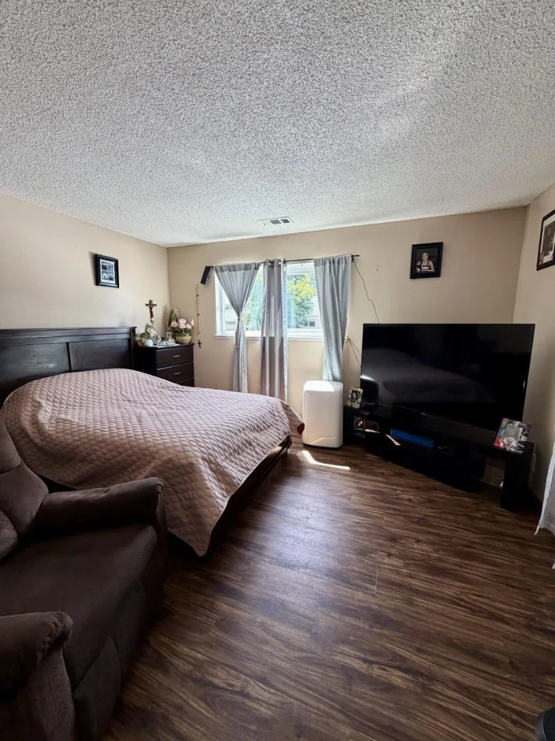 542 Salem Way Stockton, CA 95207