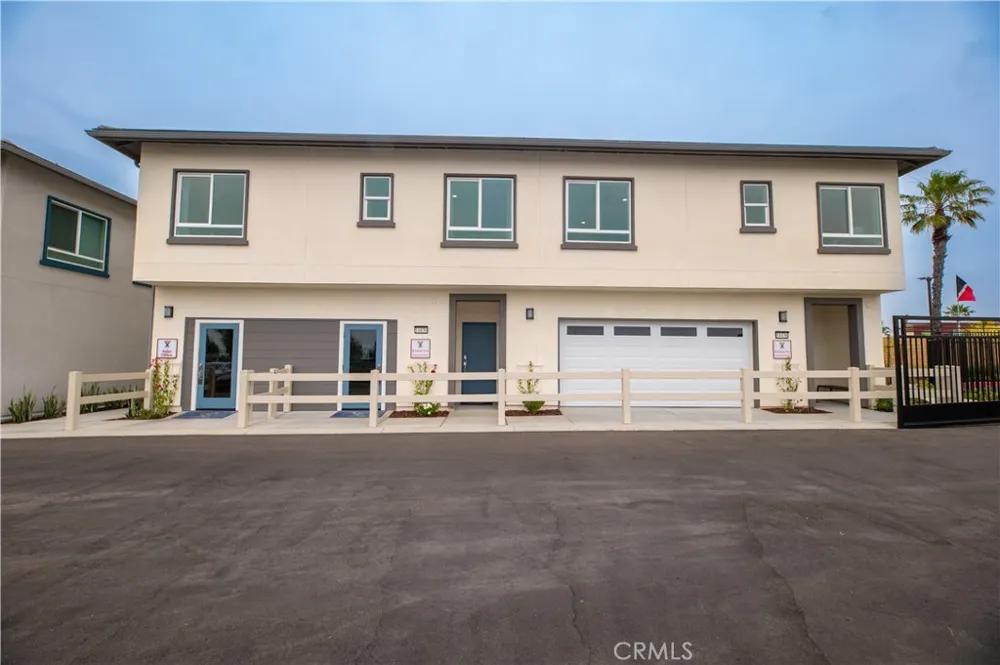 8183 Amerena Way Fontana, CA 92335