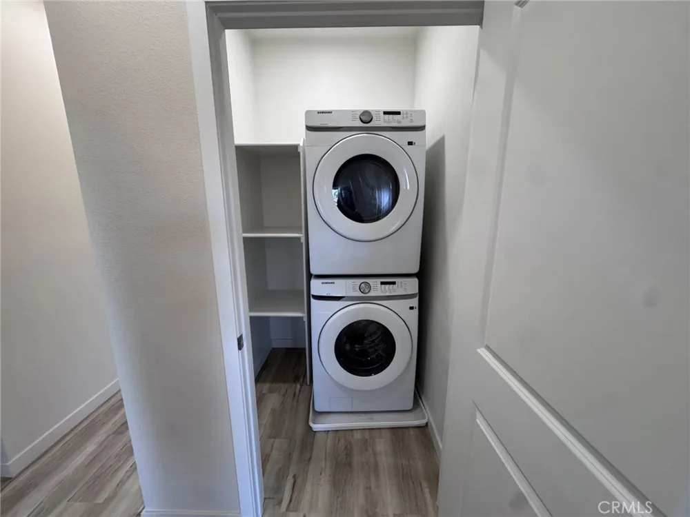 8183 Amerena Way Fontana, CA 92335