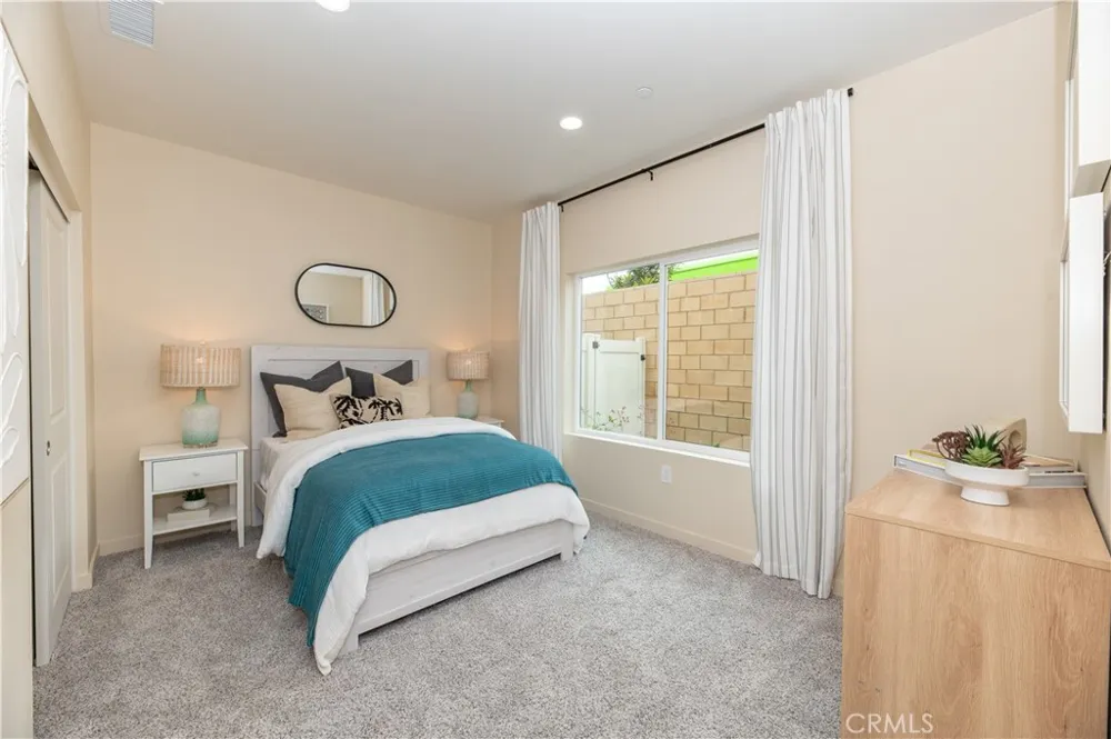 8183 Amerena Way Fontana, CA 92335
