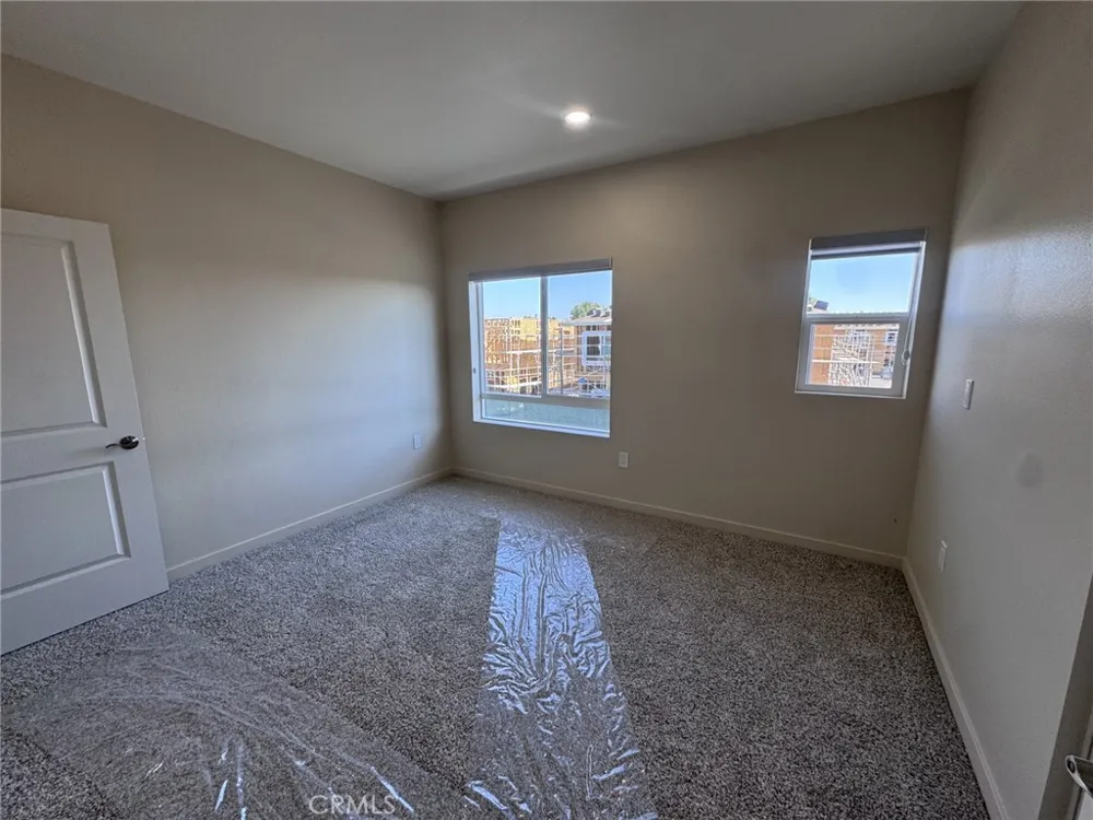 8183 Amerena Way Fontana, CA 92335