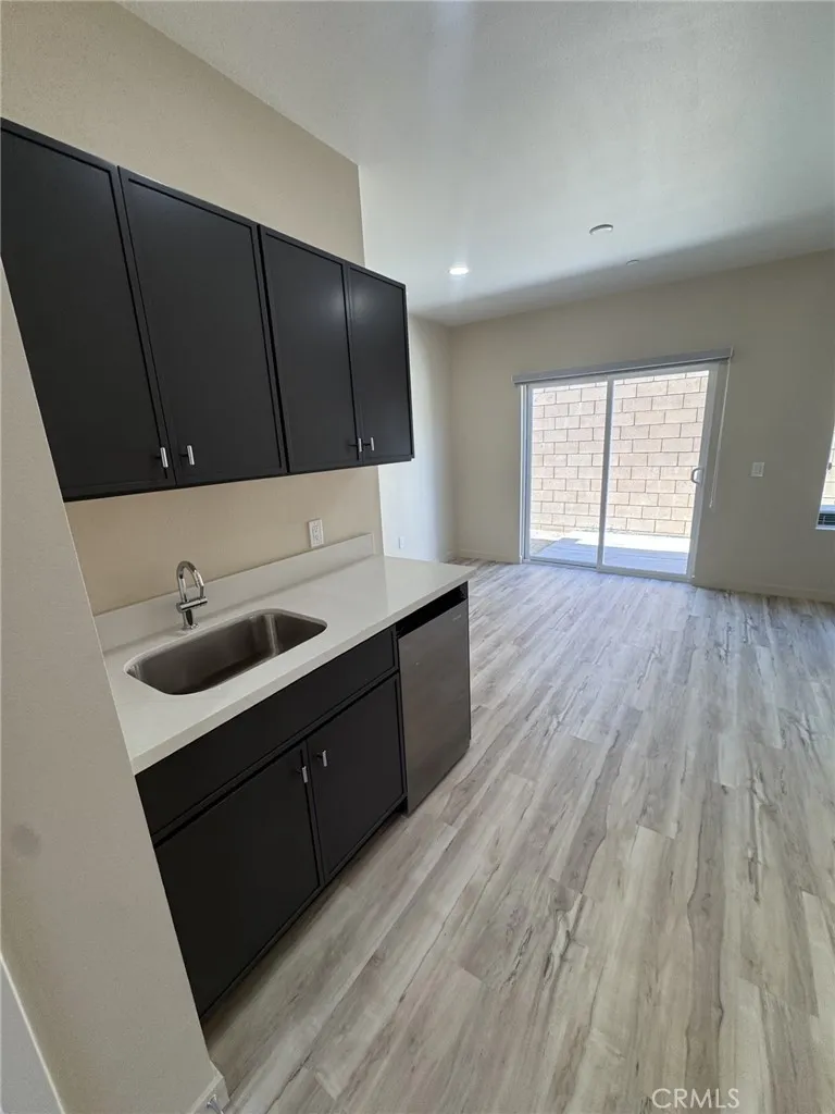 8183 Amerena Way Fontana, CA 92335