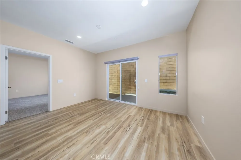 8183 Amerena Way Fontana, CA 92335
