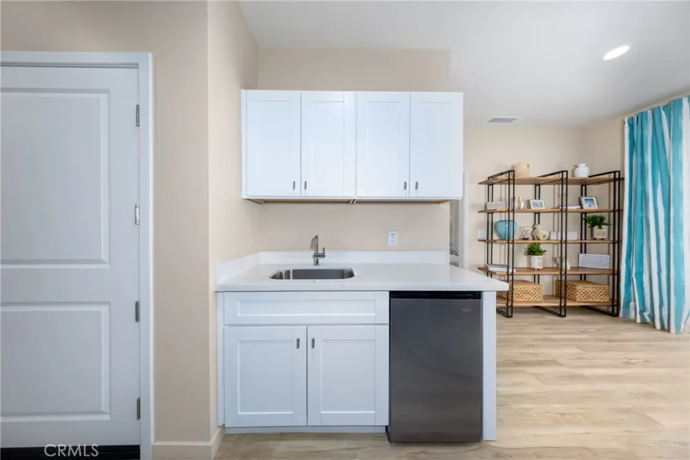 8183 Amerena Way Fontana, CA 92335