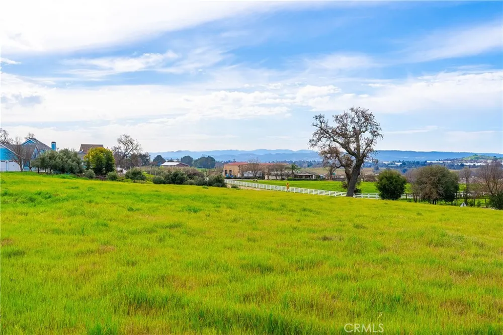1440 Fire Rock Loop Templeton, CA 93465