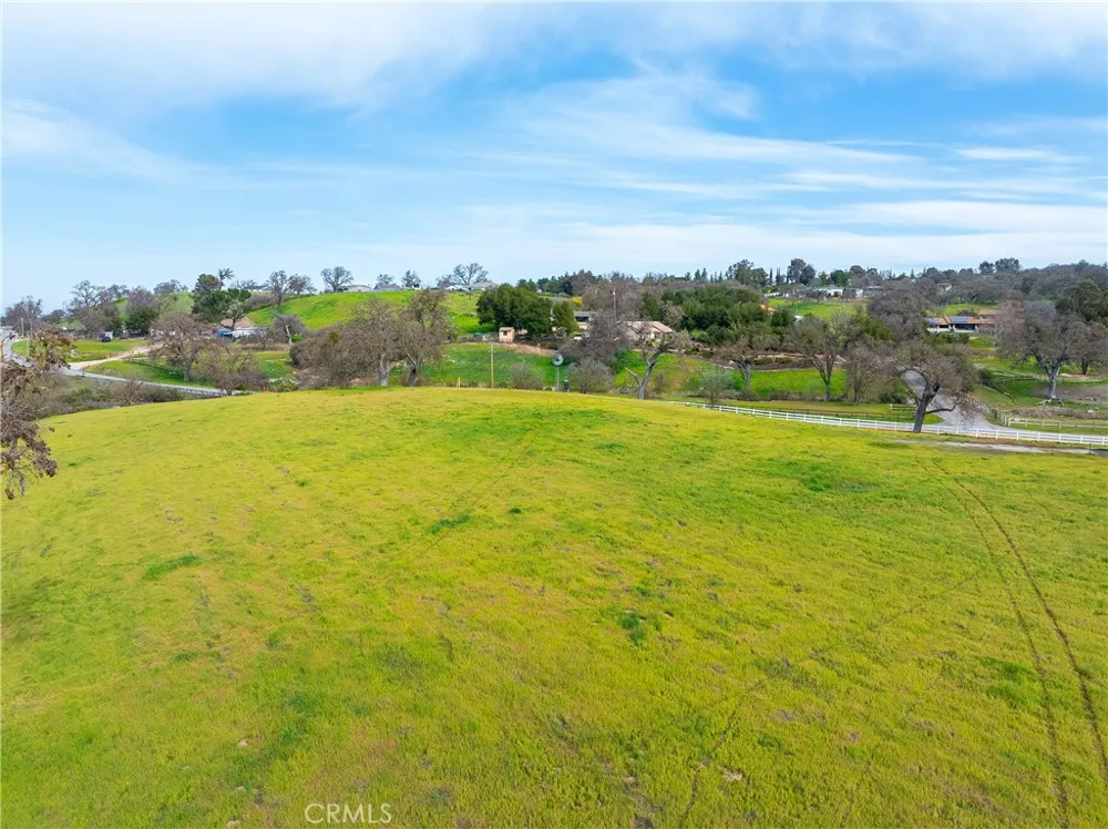 1440 Fire Rock Loop Templeton, CA 93465