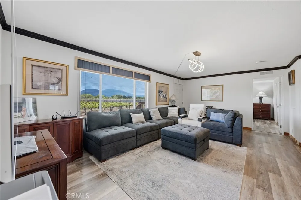 2195 stone Drive Lakeport, CA 95453