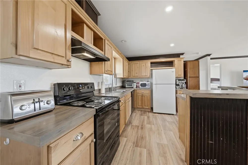 2195 stone Drive Lakeport, CA 95453