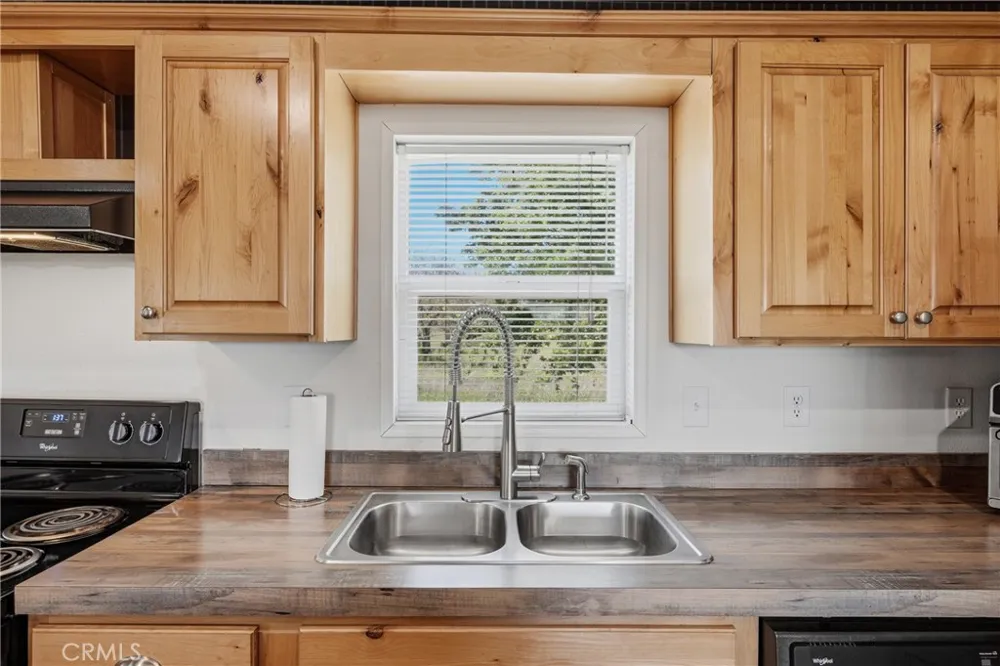 2195 stone Drive Lakeport, CA 95453