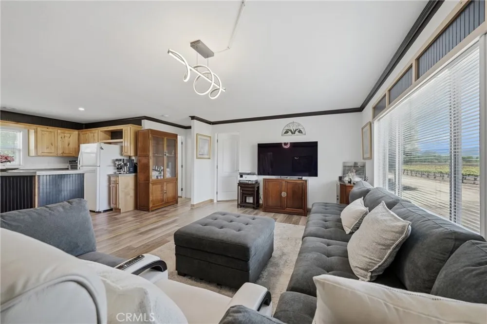 2195 stone Drive Lakeport, CA 95453