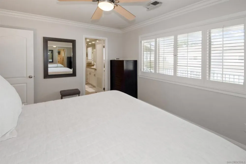 1052 Isabella Avenue #E Coronado, CA 92118