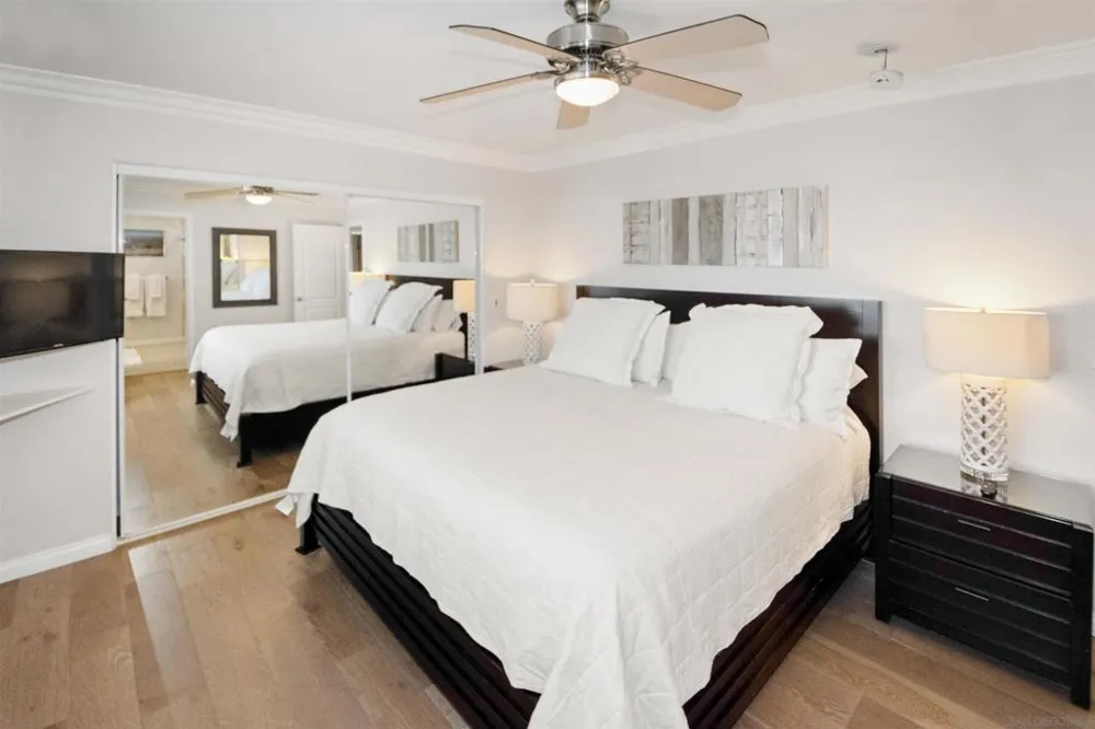 1052 Isabella Avenue #E Coronado, CA 92118