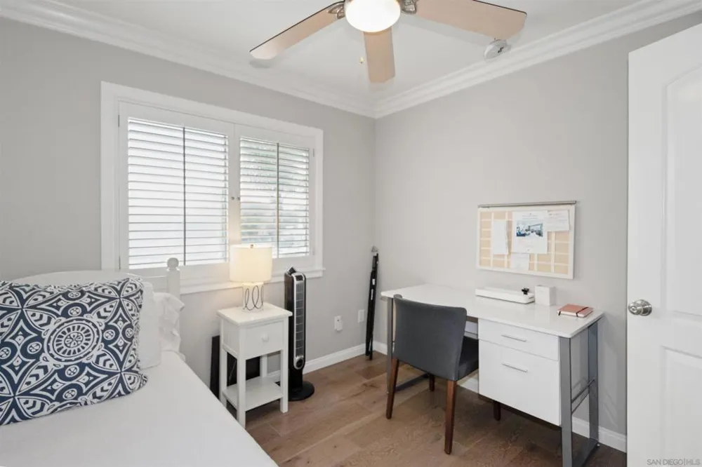 1052 Isabella Avenue #E Coronado, CA 92118