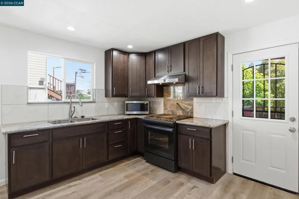 10 12th Street Richmond, CA 94801