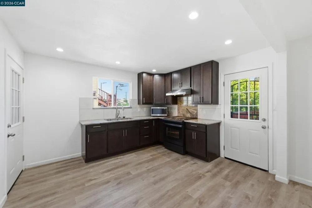 10 12th Street Richmond, CA 94801