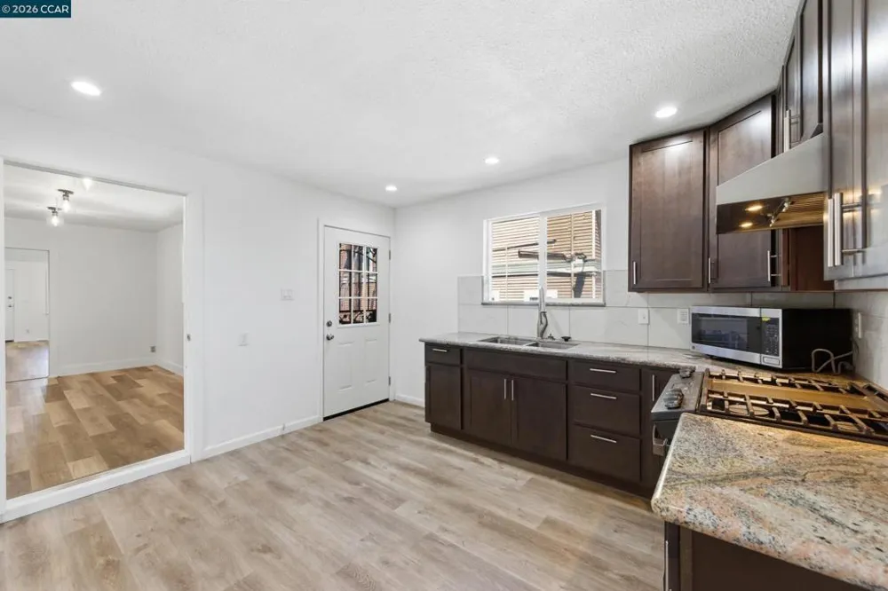 10 12th Street Richmond, CA 94801