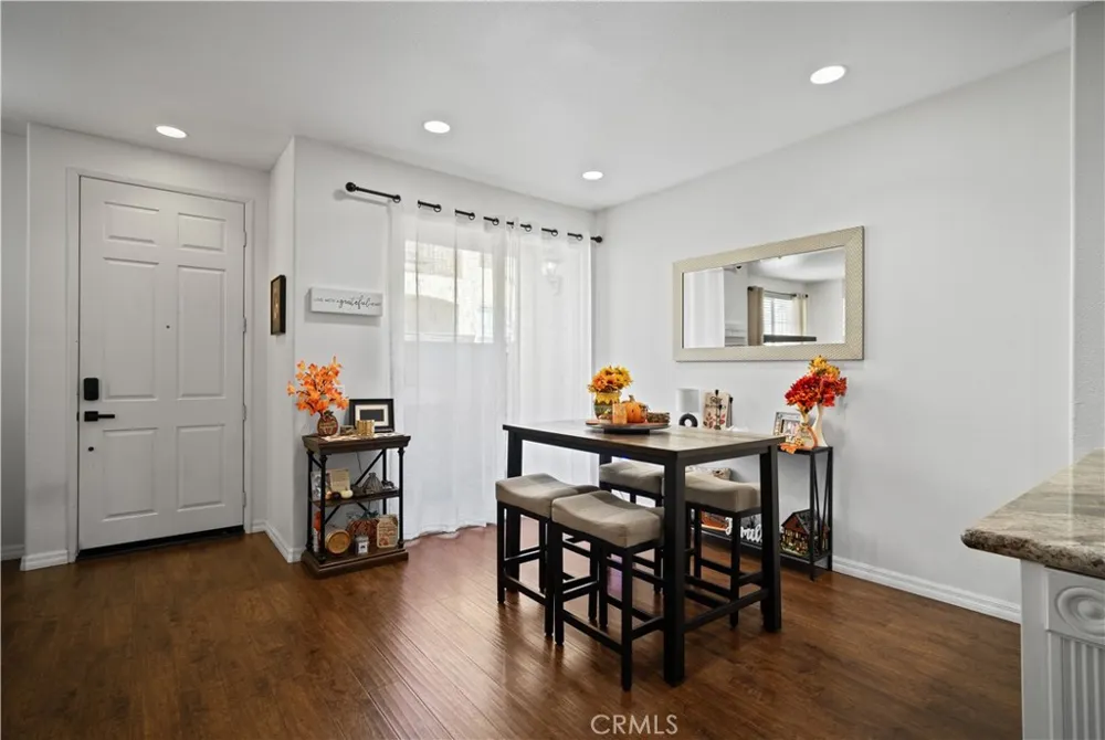 41880 Davenport Way #C Murrieta, CA 92562