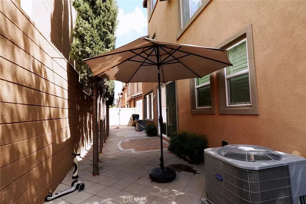 103 Cambria Court Pomona, CA 91766