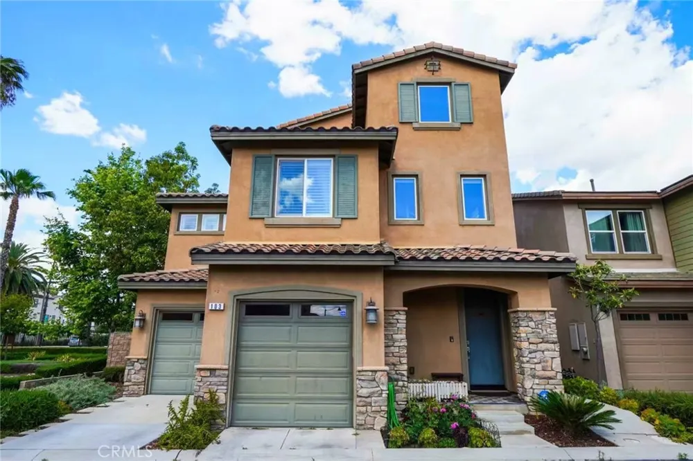 103 Cambria Court Pomona, CA 91766