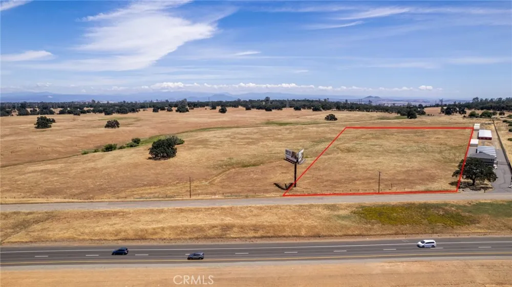 Auction Yard Cottonwood, CA 96022