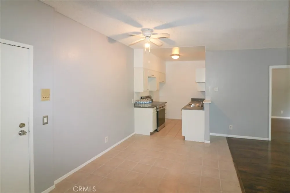 20234 Cantara Street #314 Winnetka, CA 91306