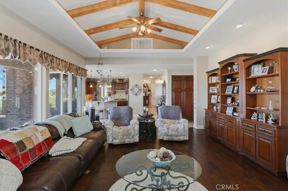 17041 Frankland Riverside, CA 92504