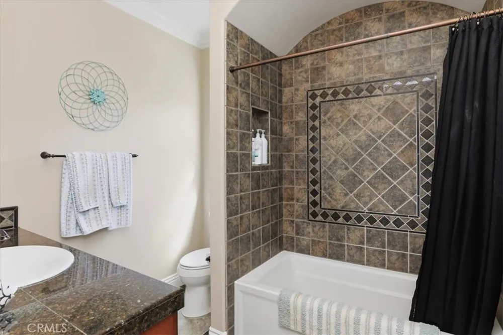 17041 Frankland Riverside, CA 92504
