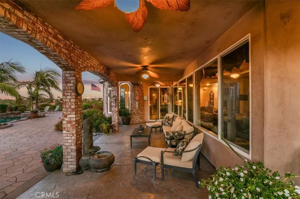 17041 Frankland Riverside, CA 92504