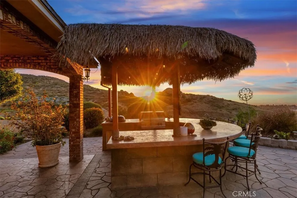 17041 Frankland Riverside, CA 92504