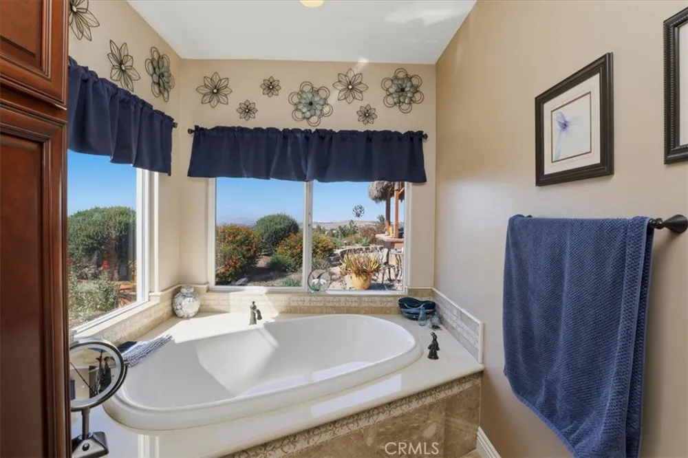 17041 Frankland Riverside, CA 92504