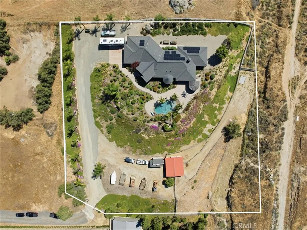 17041 Frankland Riverside, CA 92504