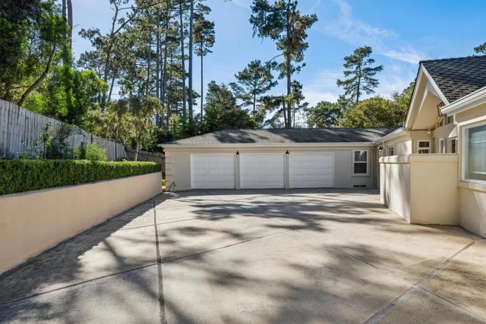 2905 Bird Rock Road Pebble Beach, CA 93953