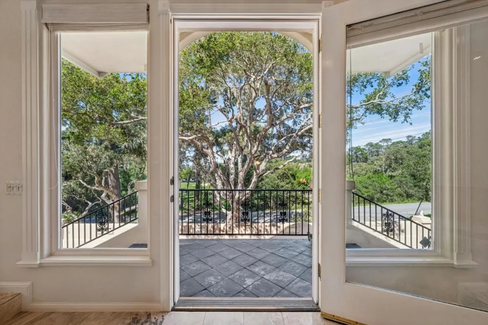 2905 Bird Rock Road Pebble Beach, CA 93953