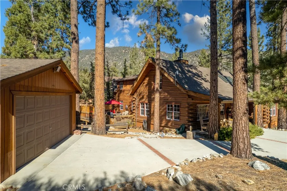 2505 Brentwood Place Pine Mountain Club, CA 93222