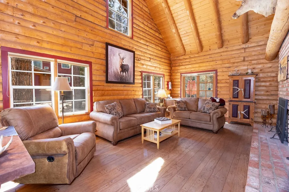 2505 Brentwood Place Pine Mountain Club, CA 93222