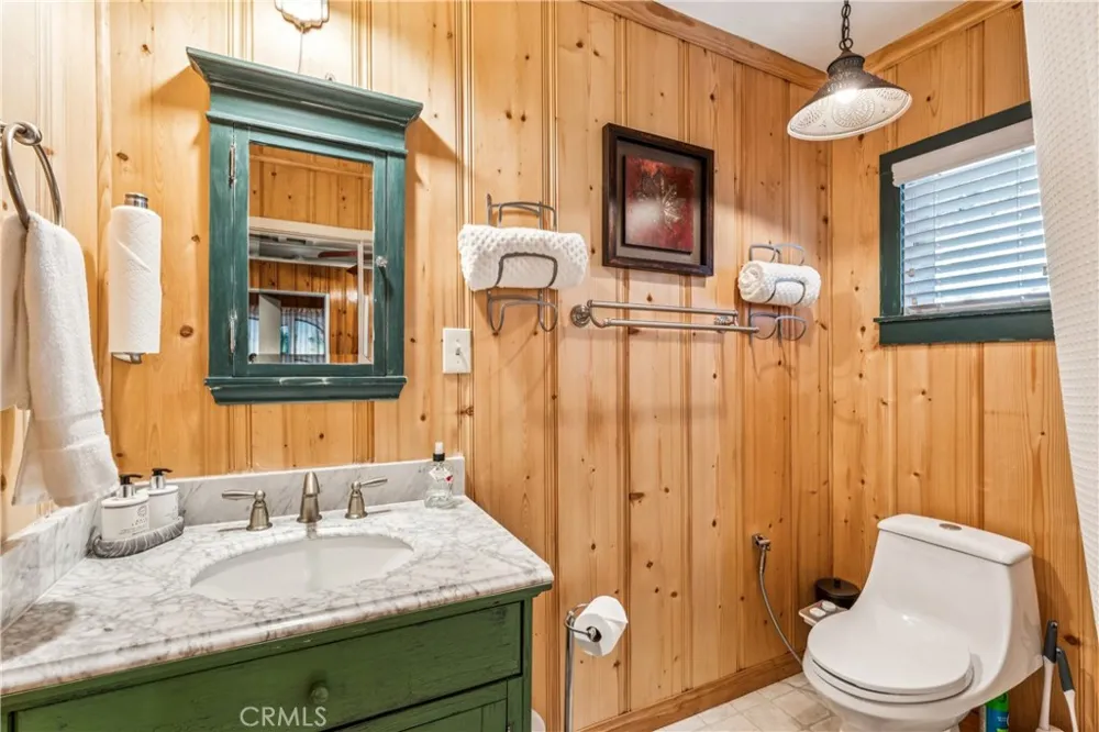 27048 State Highway 189 Blue Jay, CA 92317